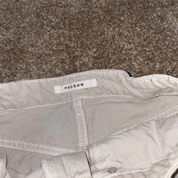 Pac Sun 90's Boyfriend jeans wide leg busted knee off white high waist 27" - Picture 5 of 10